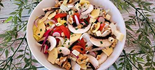 Salade d'endives, fruits et raclette