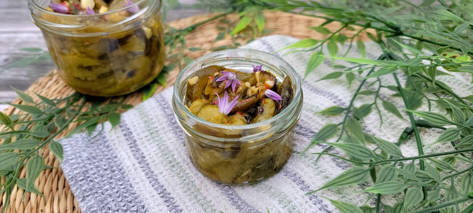 Poivrons verts marinés