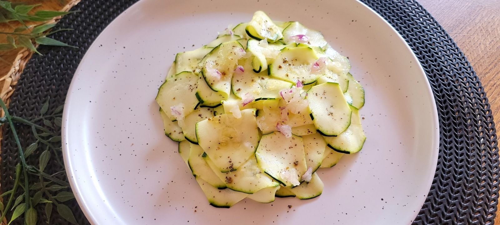 Salade de courgette en rondelles