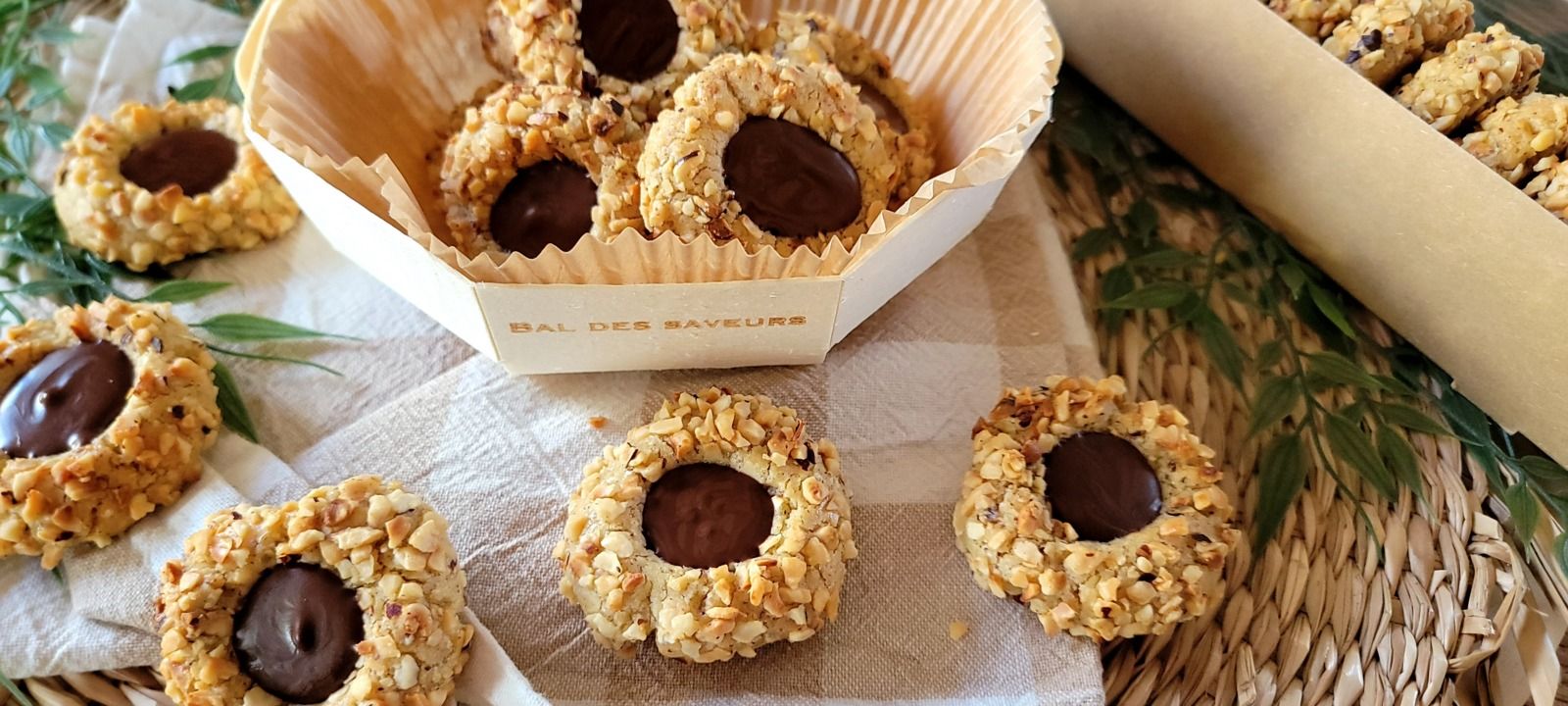 Biscuits noisettes et chocolat