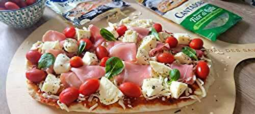 Pinsa jambon cru, tomates et mozzarella  