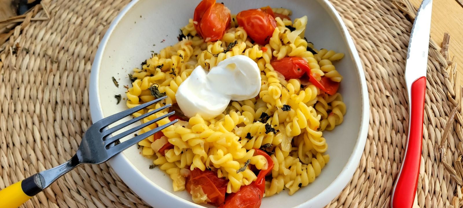 One Pot Pasta aux Tomates Cerises et Burrata au Thermomix