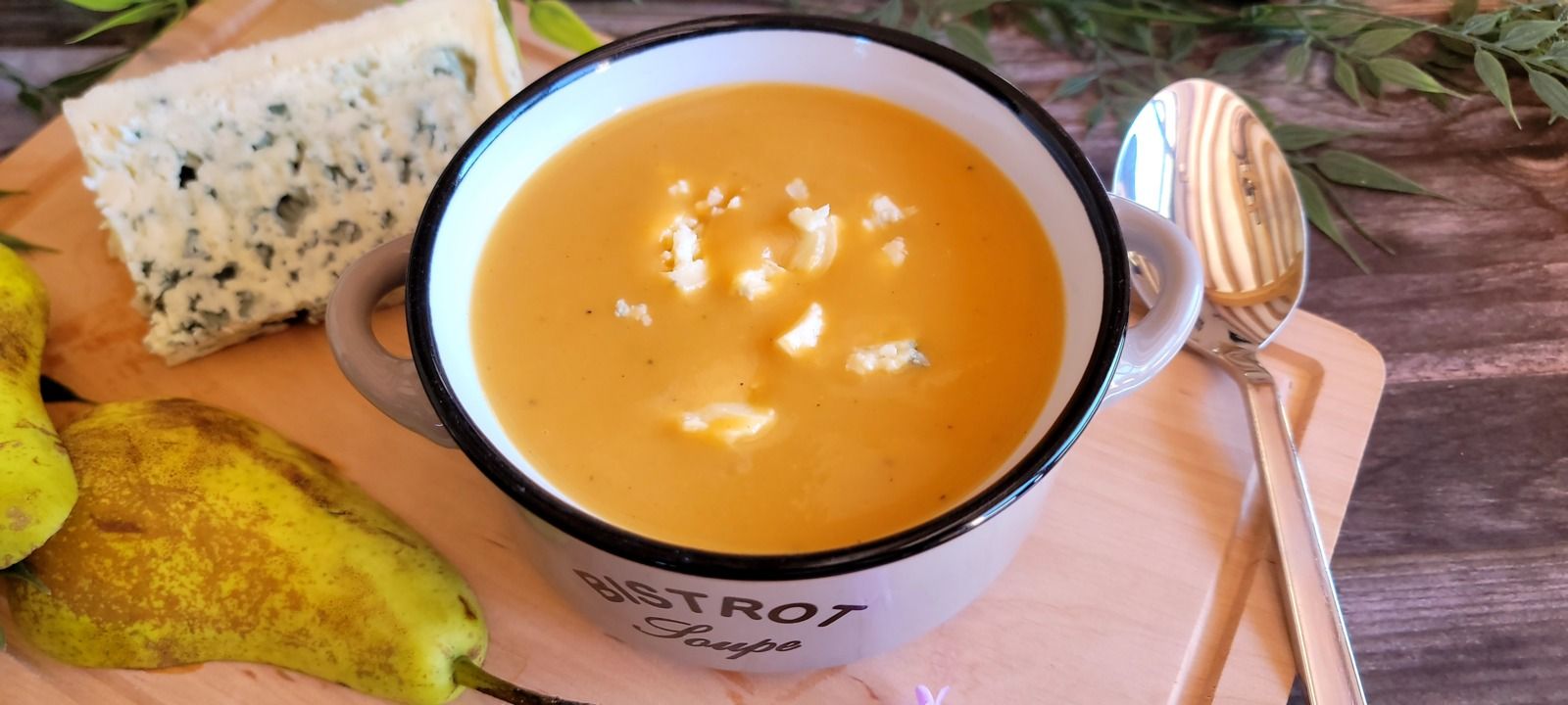 Velouté de patates douces aux poires et au bleu d’Auvergne au Thermomix