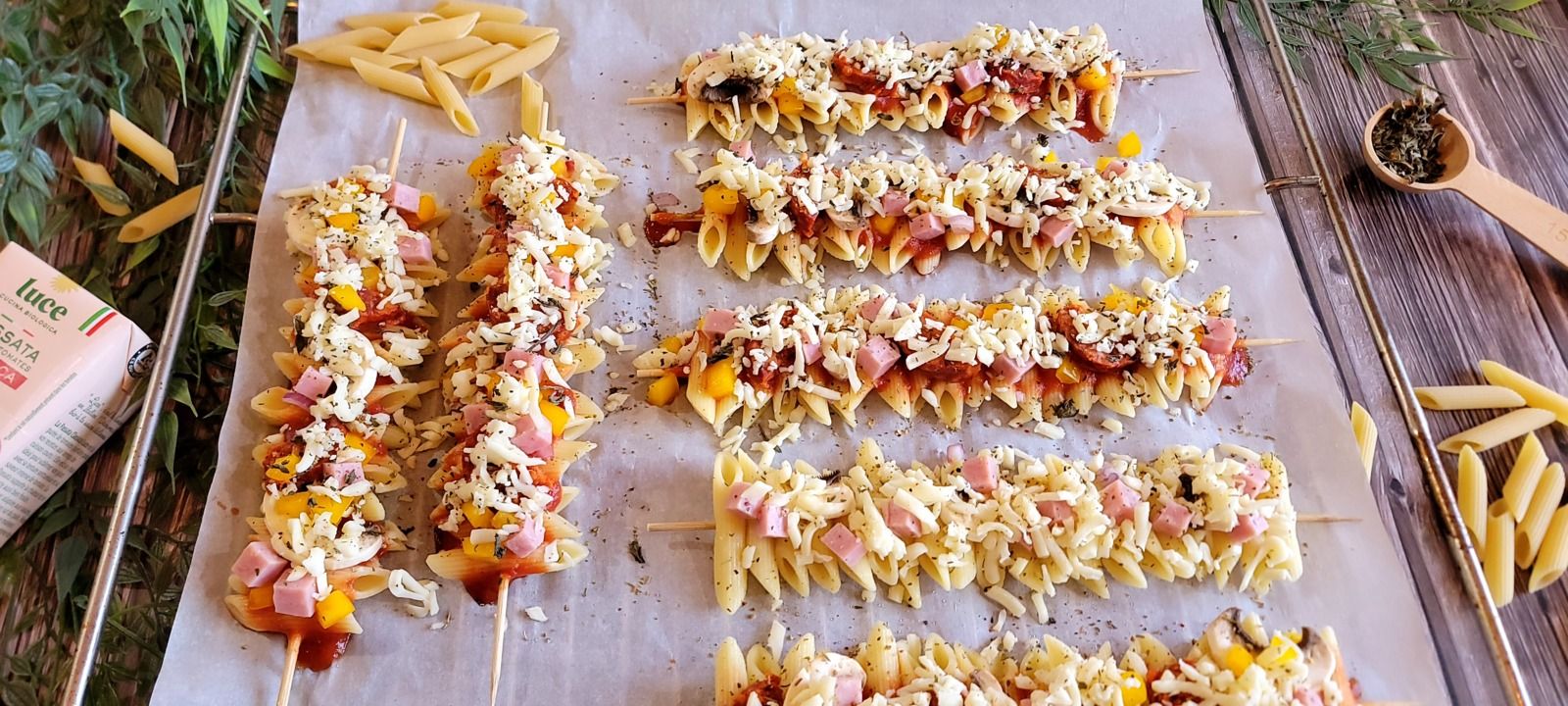 Recette originale de brochettes de penne façon pizza