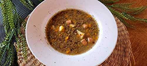 Soupe de lentilles vertes