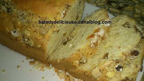 Cake aux fruits secs - Balade délicieuse