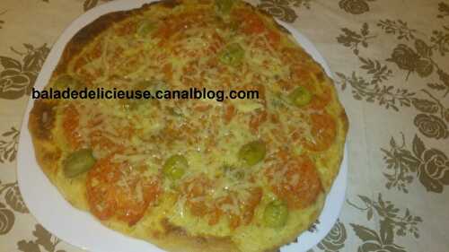 Pizza aux tomates