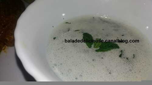 Sauce de Yaourt a la menthe ( Recette Indienne )