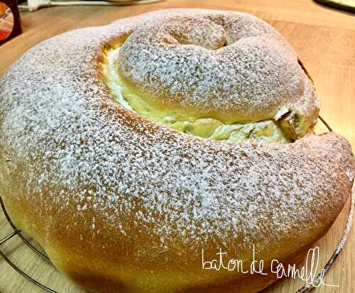 Brioche roulée a la crème de spéculoos , pommes et cannelle