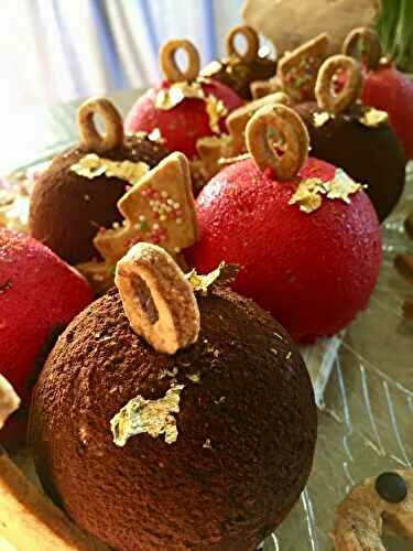 Bûche en boules de noël au tiramisu revisité