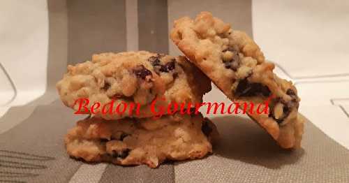 Biscuits aux canneberges et aux flocons