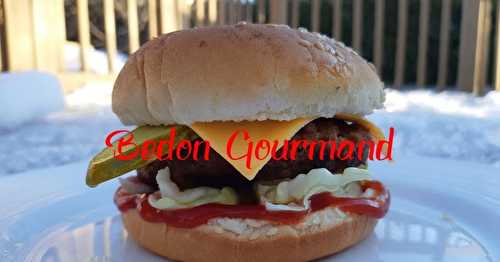 Burgers de boeuf et de frites (fritas)