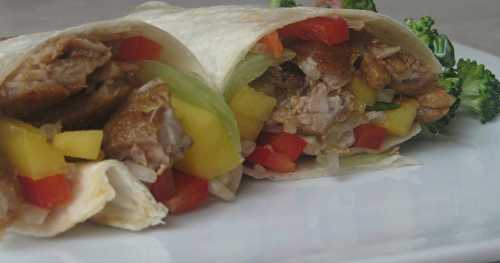 Wrap au poulet à la thaie