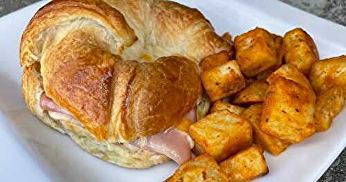 Croissants au jambon et fromage coulant