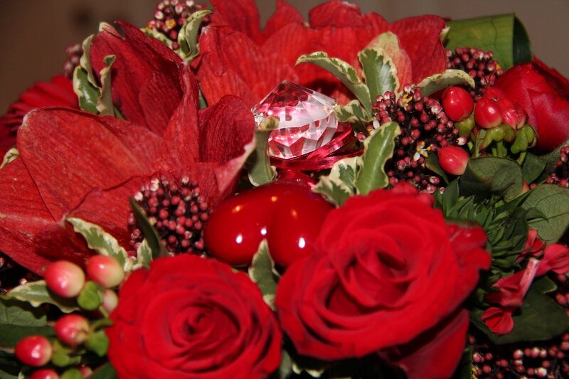 BONNE FETE AUX VALENTINES ET AUX VALENTINS !