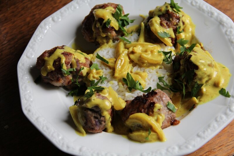 BOULETTES DE VEAU, SAUCE AU CURCUMA