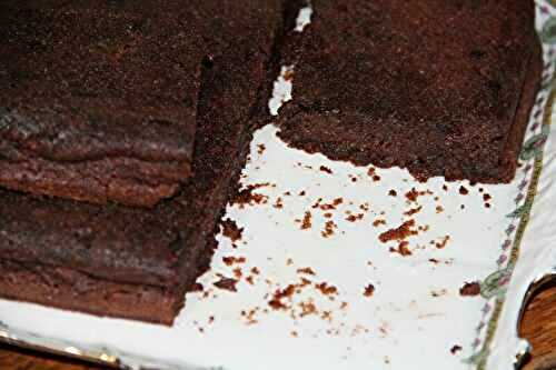 BROWNIE MOELLEUX SANS NOIX