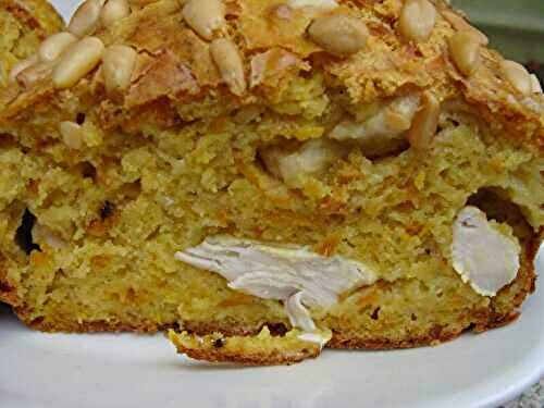 CAKE AUX CAROTTES ET AU POULET