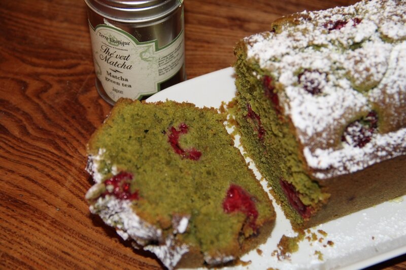 CAKE EMERAUDE AU THE VERT MATCHA ET AUX FRAMBOISES