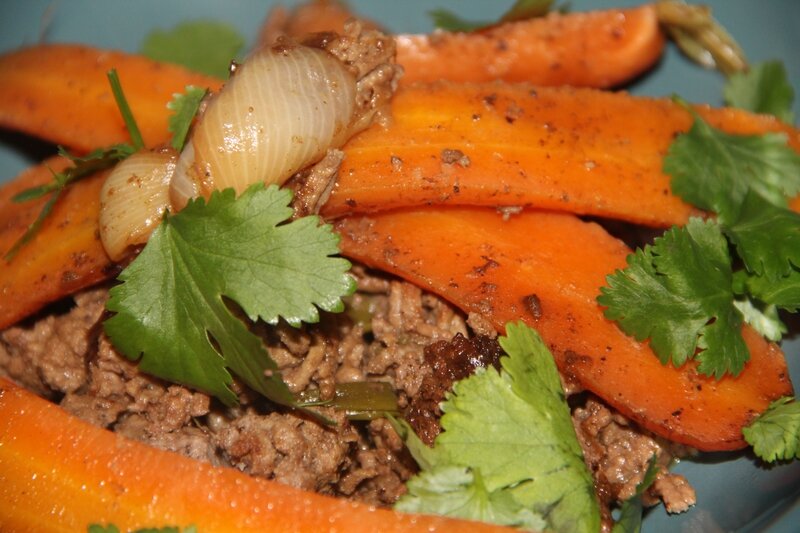 CAROTTES SAUTEES AU CUMIN ET BOEUF HACHE