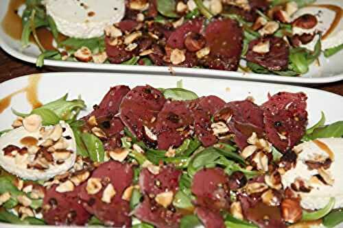 CARPACCIO DE CANARD AUX NOISETTES ET AU CROTTIN DE CHAVIGNOL