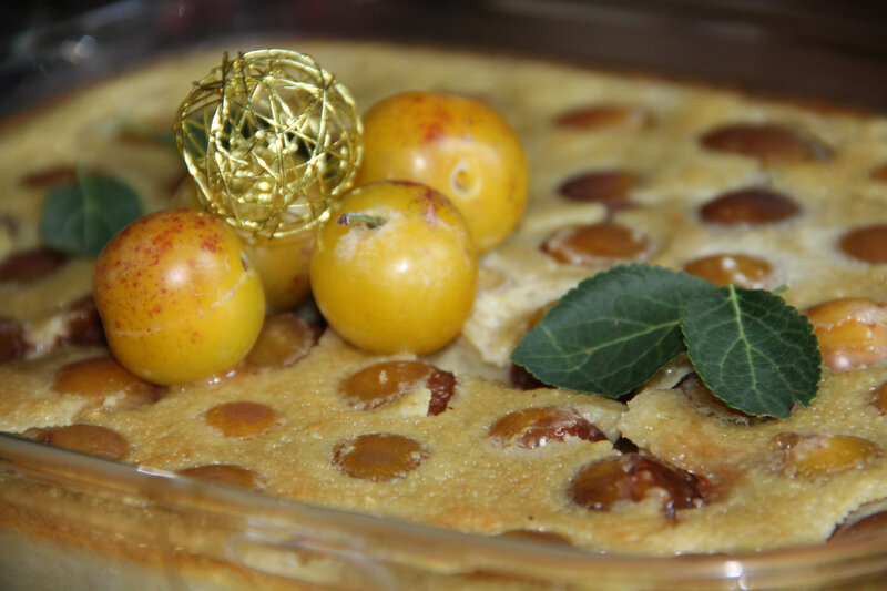 CLAFOUTIS AMANDE ET PISTACHE AUX MIRABELLES