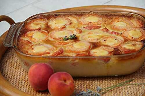 CLAFOUTIS AUX ABRICOTS, MIEL DE LAVANDE ET CREME D'AMANDES