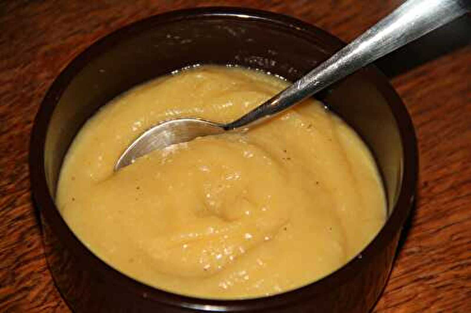 COMPOTE D'HIVER AUX EPICES