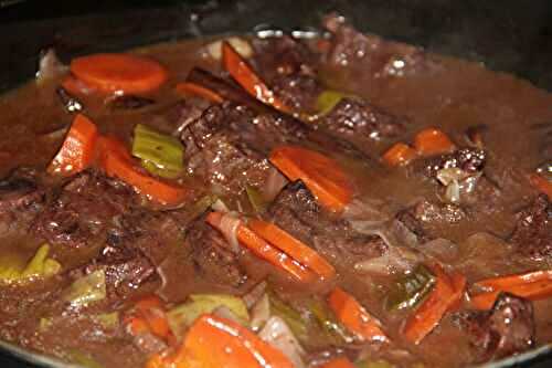 DAUBE DE BOEUF A L’ORANGE ET AUX EPICES