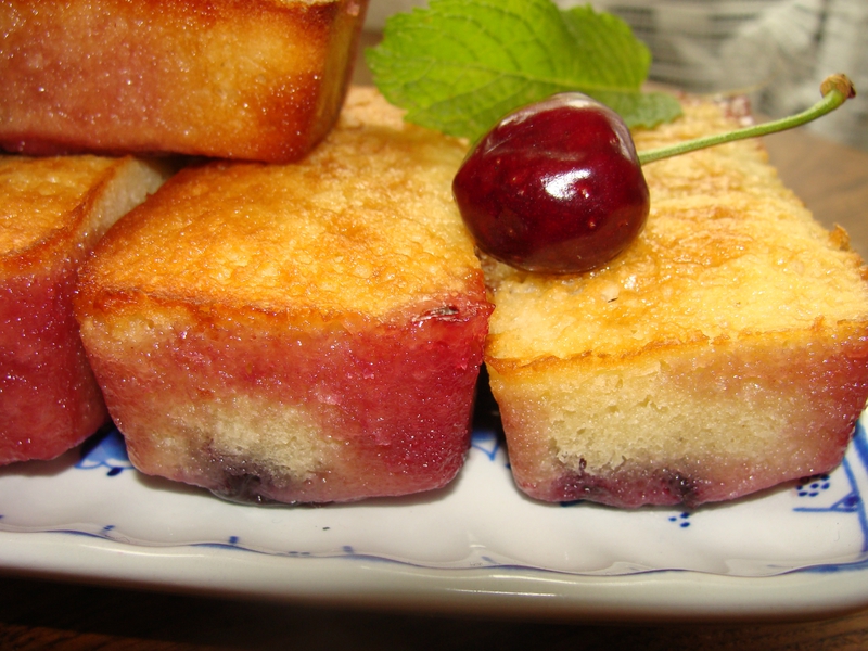 FINANCIERS AUX CERISES