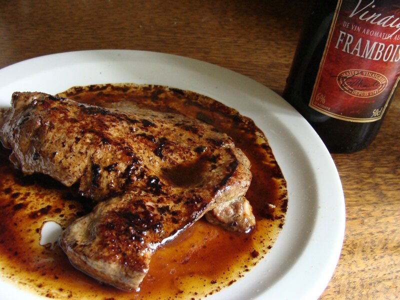 FOIE DE VEAU AU VINAIGRE DE FRAMBOISE