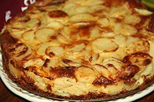 GATEAU DE POMMES DE TERRE AU REBLOCHON ET AU THYM