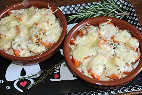 GRATINS INDIVIDUELS DE PATATES DOUCES A L'AIL, AUX HERBES ET AU GINGEMBRE