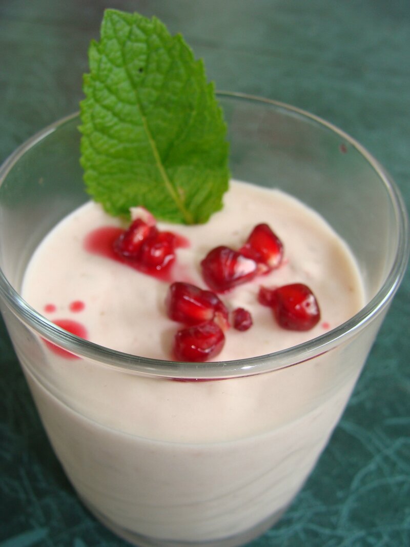 MOUSSE DE FRAISES A LA MENTHE