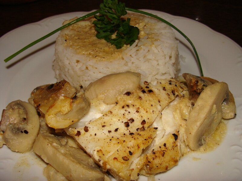 PAVES DE CABILLAUD AUX CHAMPIGNONS ET A LA MOUTARDE