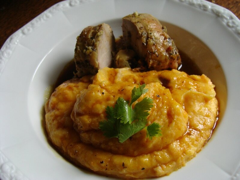 PUREE DE CAROTTES ET POMMES DE TERRE FILETS DE PORC AU THYM ET AUX AGRUMES