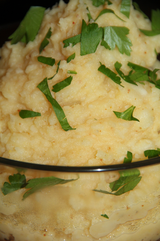 PUREE DE CELERI RAVE ET POMMES DE TERRE AU BEURRE DE PIMENT D'ESPELETTE