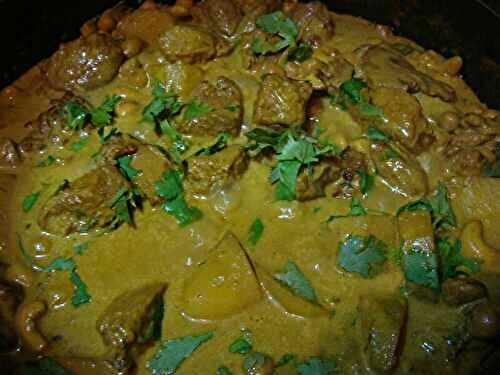 QUASI DE VEAU AU CURRY