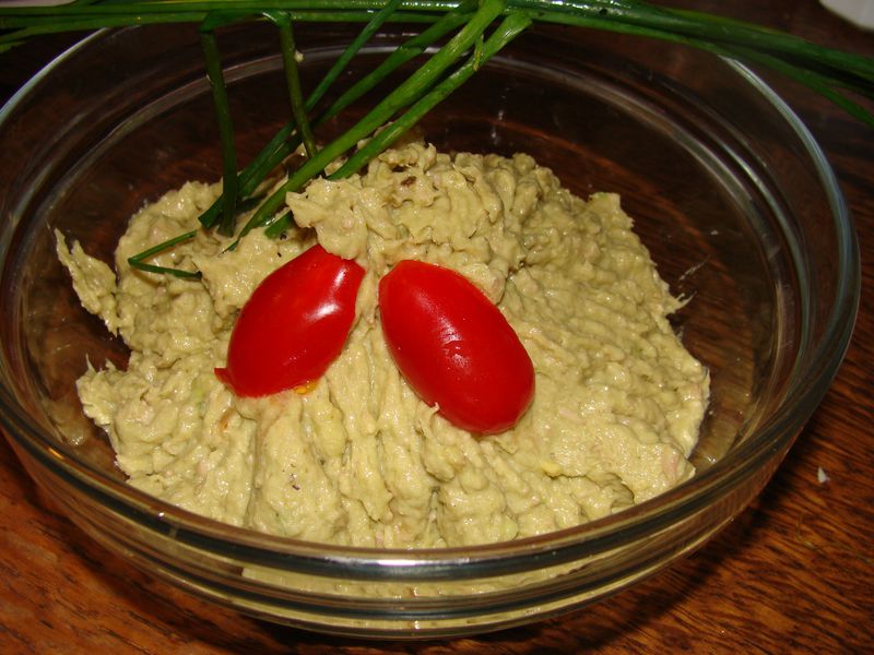 RILLETTES DE THON A L'AVOCAT