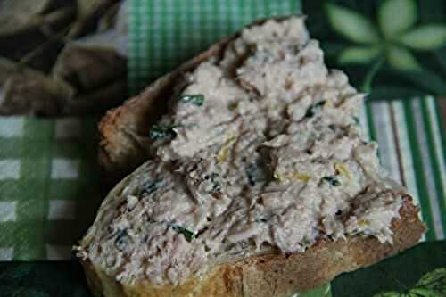 RILLETTES DE THON, ZESTE DE CITRON ET CIBOULETTE