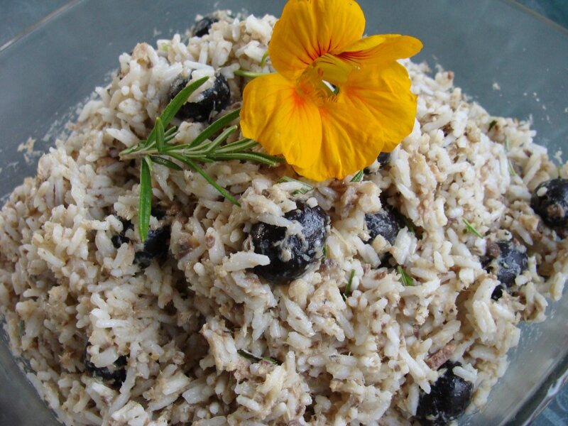 SALADE DE RIZ AUX SARDINES ET AUX EPICES