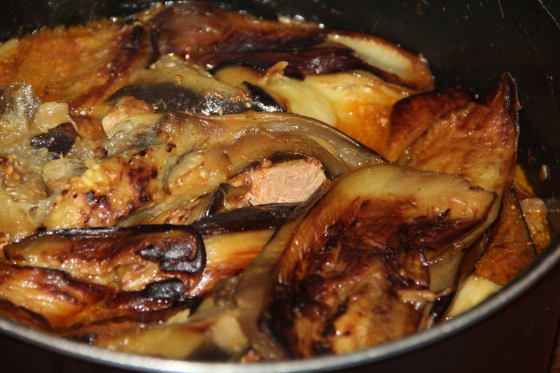 SAUTE DE PORC AUX AUBERGINES CONFITES