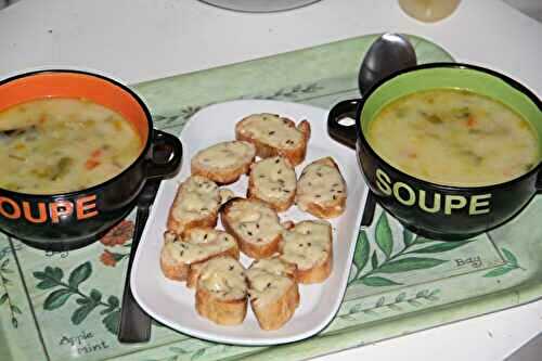 SOUPE PAYSANNE ET SES TARTINES AU MUNSTER ET CUMIN