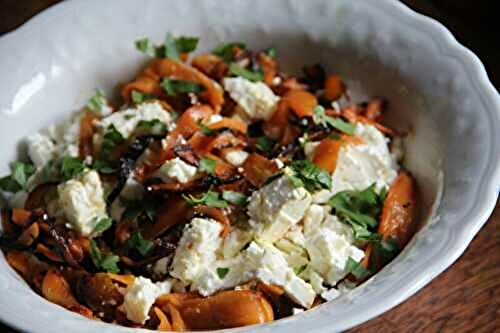 TAGLIATELLES DE CAROTTES A LA FETA