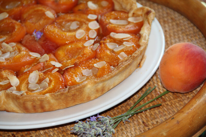 TARTE AUX ABRICOTS, AMANDES ET LAVANDE