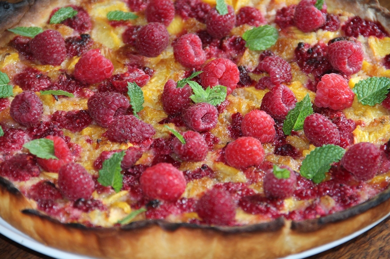 TARTE PECHES ET FRAMBOISES