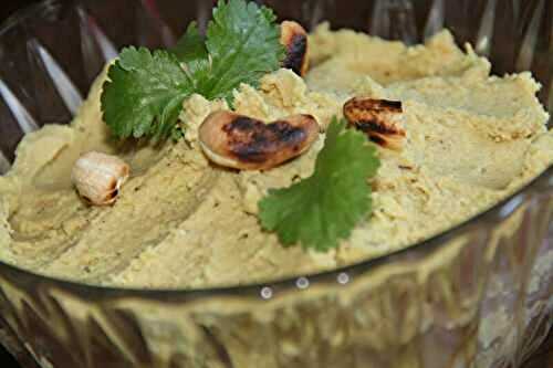 TARTINADE DE LENTILLES CORAIL AUX NOIX DE CAJOU