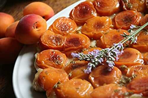 TATIN AUX ABRICOTS ET A LA LAVANDE