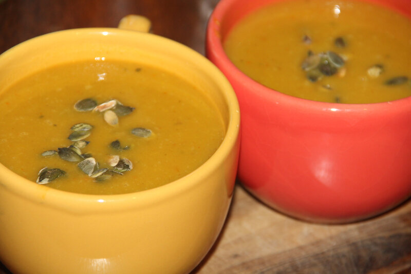 VELOUTE DE COURGE DE NICE, POIREAUX ET POMMES DE TERRE AUX EPICES