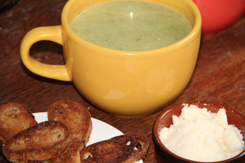 VELOUTE DE ROQUETTE AU PARMESAN